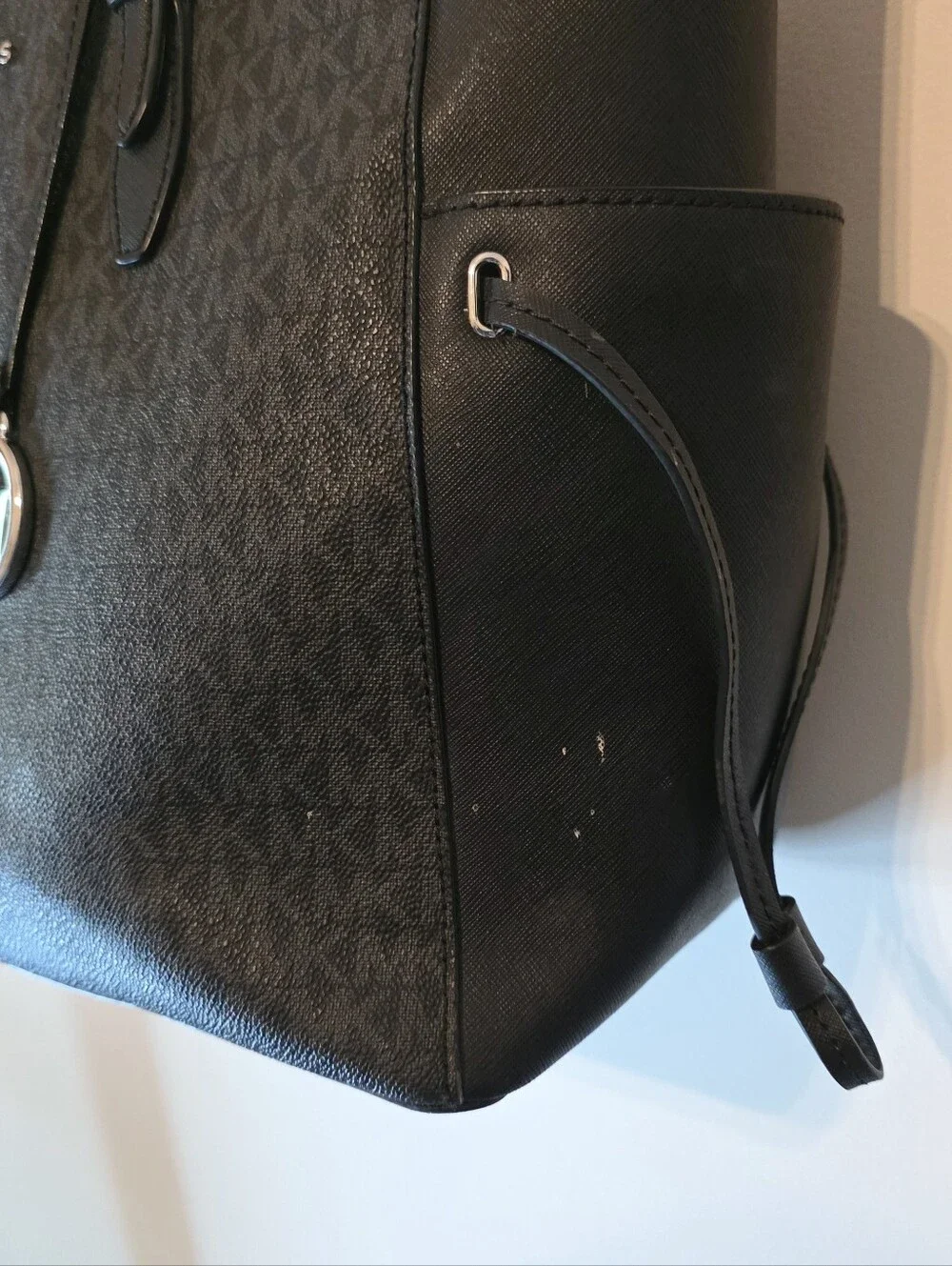 Michael Kors Gilly Large Zip Drawstring Travel Tote Bag Signature 35S1S2GT7B